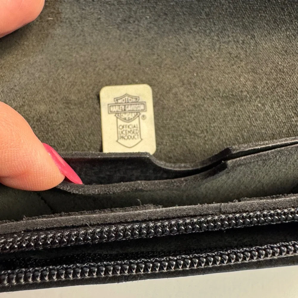 Harley-Davidson Black Leather Biker Chain Wallet Embroidered Logo Snap Closure